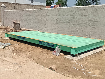 周口淮陽區(qū)齊老鄉(xiāng)小成丁村農業(yè)合作社30噸地磅